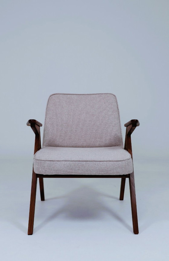 Image 1 of Vintage fauteuil, na renovatie, beige bekleding, donker notenhout, Scandinavisch design