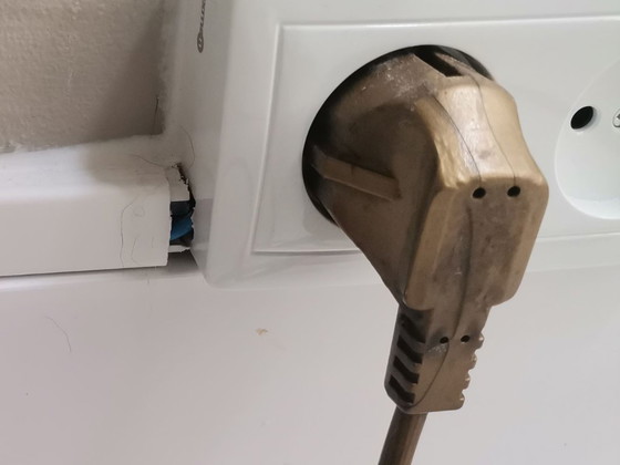 Minimalistische, höhen- und breitenverstellbare Schwenkarm-Stehlampe im modernen Stil der 1970er Jahre (photo 16 of 16)