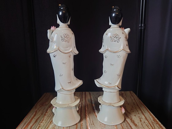 Image 1 of Vintage porcelain statues Guanyin (mirrored)