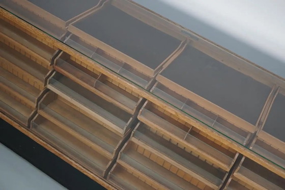 Image 1 of Antiker deutscher Ladentisch aus Eiche / Kurzwarenschrank / Vitrine, ca. 1950