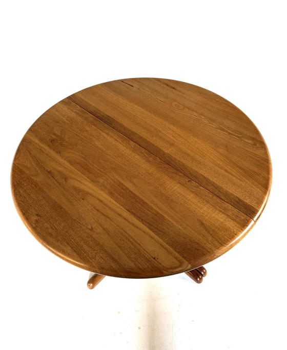 Image 1 of Vintage Danish round teak dining table '70