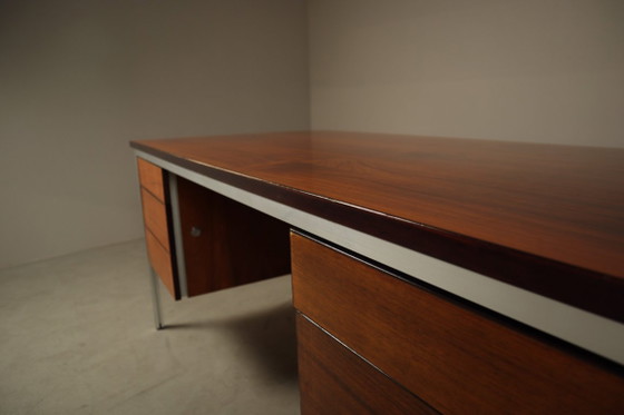 Bureau de direction ORA Acciaio, fabriqué en Italie dans les années 1970. – Bureaux, Wood (photo 7 of 16)