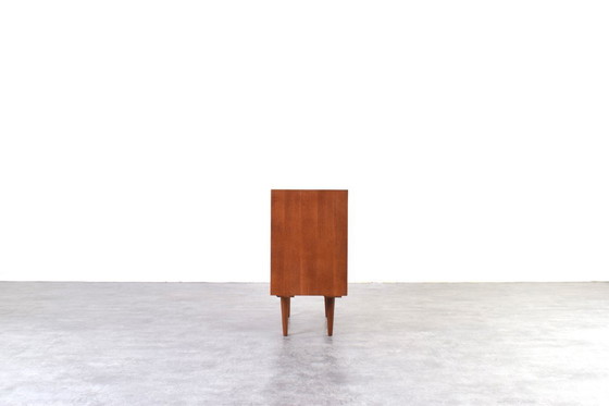 Image 1 of Mid Century Deense ladekast van teakhout, jaren 1960.