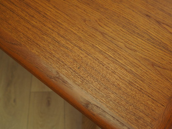Image 1 of Mesa de teca, diseño danés, década de 1970, fabricada en Dinamarca.