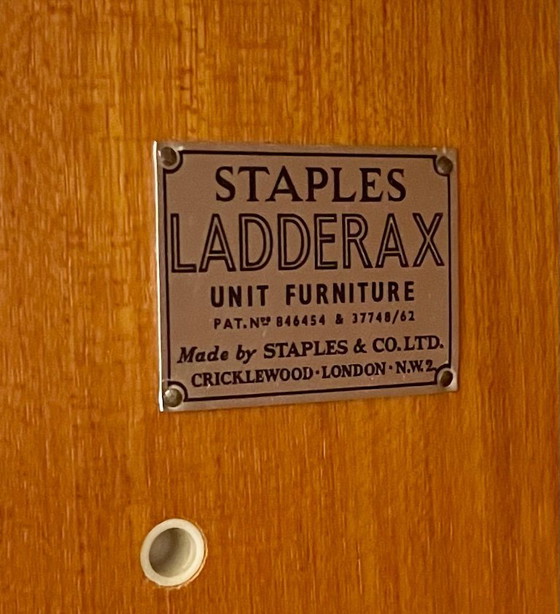 Image 1 of Sistema di scaffalature Staples Ladderax – anni '60