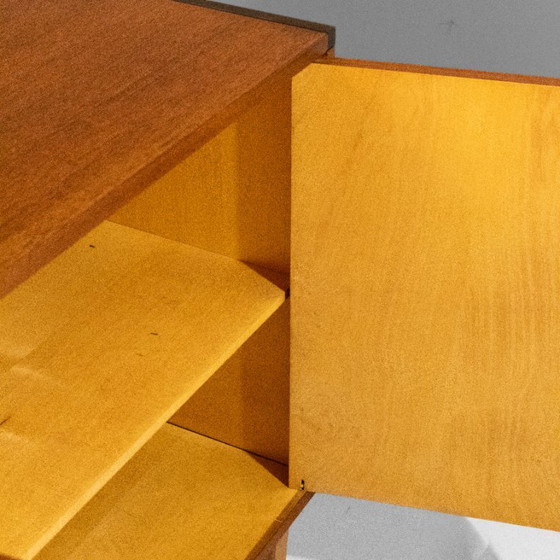 1x 1960s Vintage Teak Sideboard with Drawers in Scandinavian Style – Wood (photo 23 of 27)