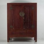 Armadio antico rosso bordeaux (Cina, c.1900) (photo 12 of 15)