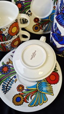 7 tazas de café Villeroy & Boch Acapulco + 2 platillos con logotipo marrón