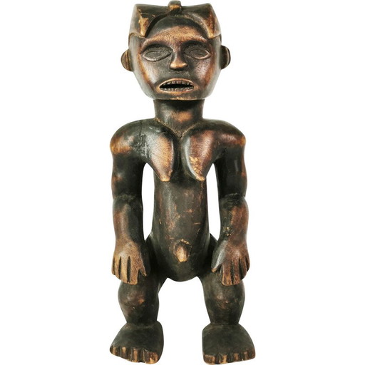 Vintage wooden figurine representing a reliquary guard