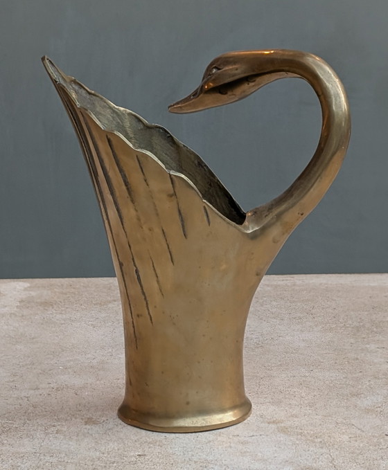 Image 1 of Vaso/versatore in ottone, Cigno