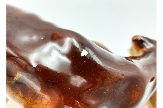 Image 1 of Porzellanfigur eines Hundes.