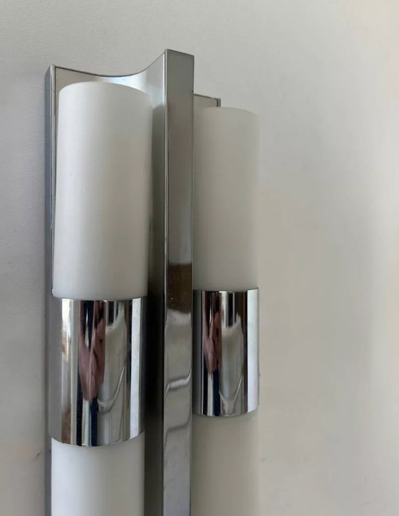 Image 1 of Applique vintage métal chromé et opaline, Allemagne 1960