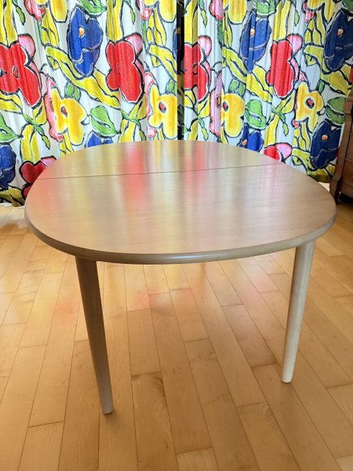 Ruby dining table.