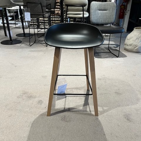 HAY AAS32 bar stool