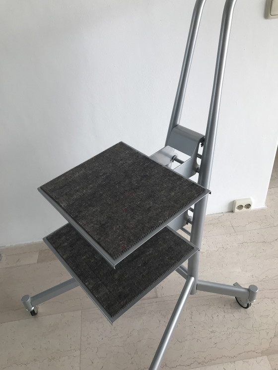 Image 1 of Philip Starck Chariot pour TV ou ordinateur