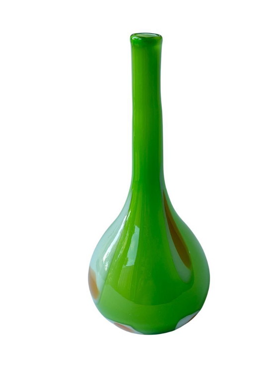 Image 1 of Design italiano - Vaso a goccia verde lime anni '70 in vetro incamiciato