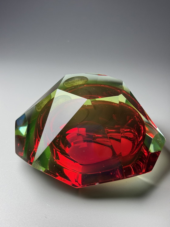 Image 1 of SEGUSO - Flavio Poli, Murano – Two-Tone Sommerso Crystal Bowl (Uranium & Ruby), 1950s