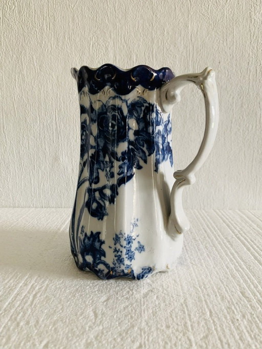 Jarra antigua de Doulton Burslem, circa 1890