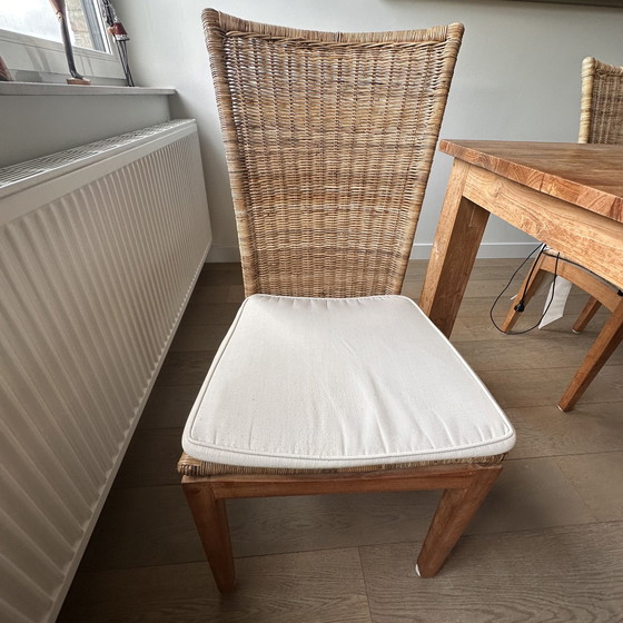 Image 1 of Table de salle à manger en teck avec chaises
