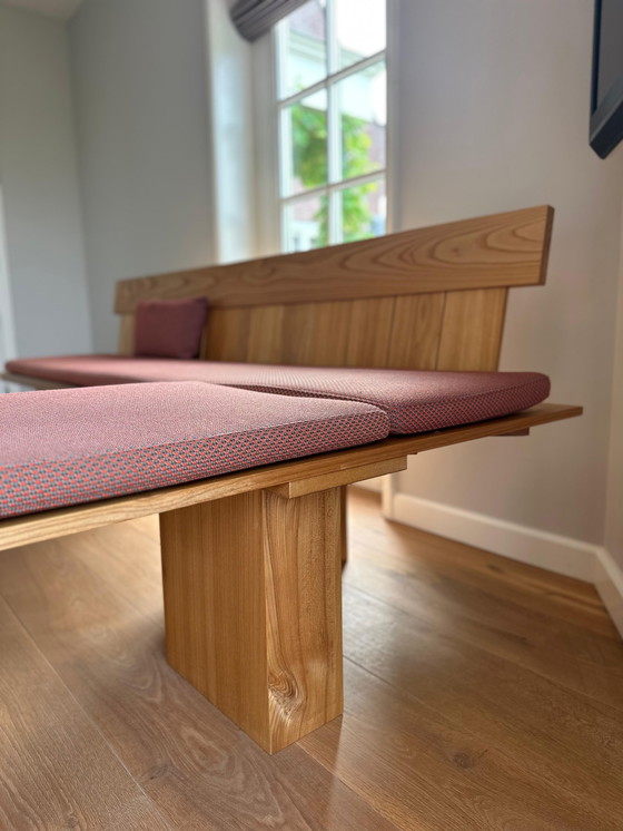 Image 1 of Handgemaakte hoekbank met tafel