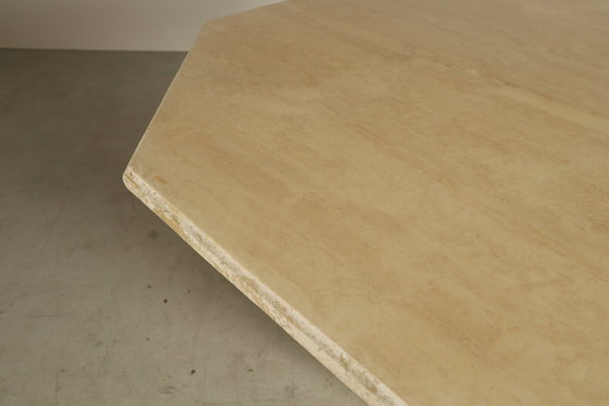 Image 1 of Tavolo da pranzo ottagonale in travertino, Italia anni '70