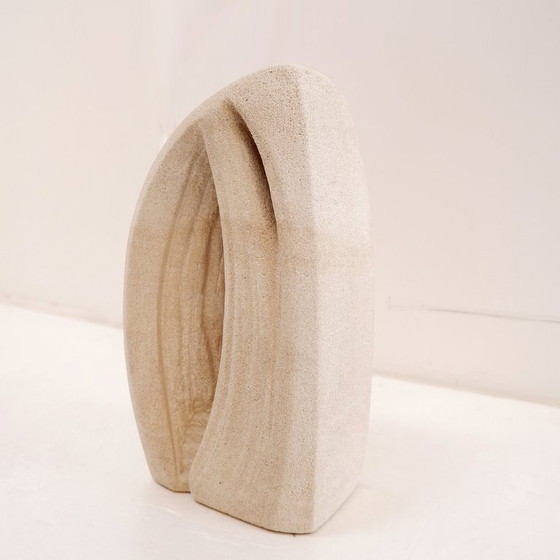 Image 1 of Brutalistische Tischlampe aus geschnitztem Kalkstein - Um 1980er Jahre