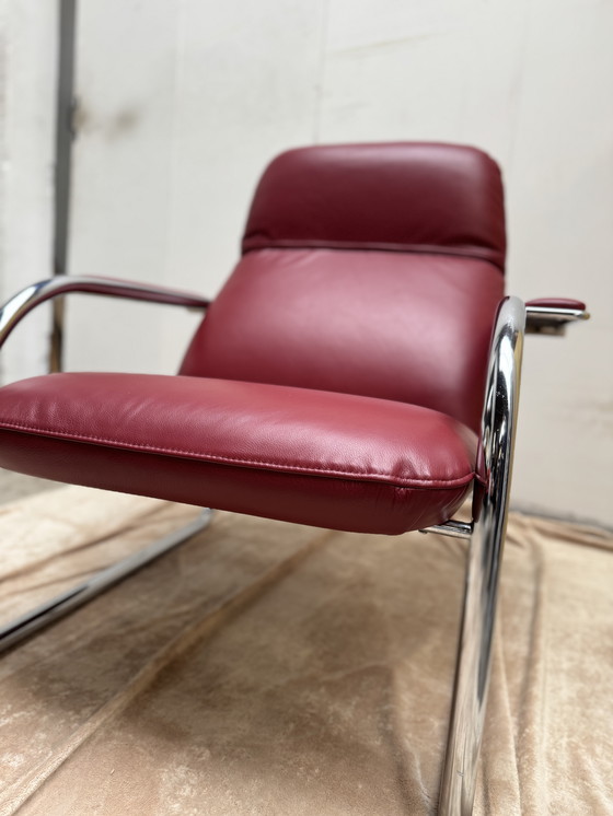 Image 1 of Fauteuil vintage des années 80 en cuir rouge italien