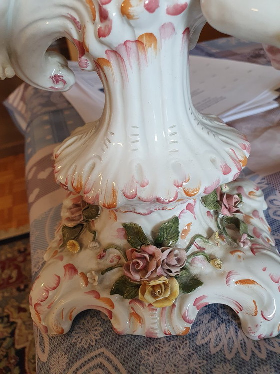 Magnifique chandelier XXL vintage en porcelaine italienne (53 cm) – Style Capodimonte – En parfait état ! (photo 5 of 9)