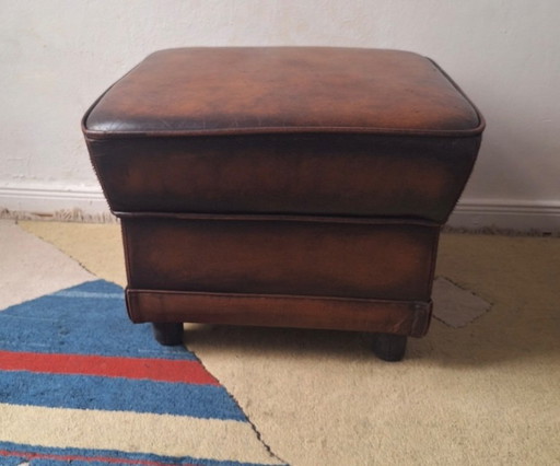 Pouf/ottoman vintage en cuir marron châtaigne – hockers en poefs, Leather (photo 2 of 11)