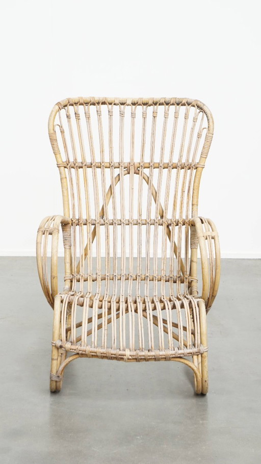 Fauteuil en rotin de design hollandais des années 1950 avec dossier haut