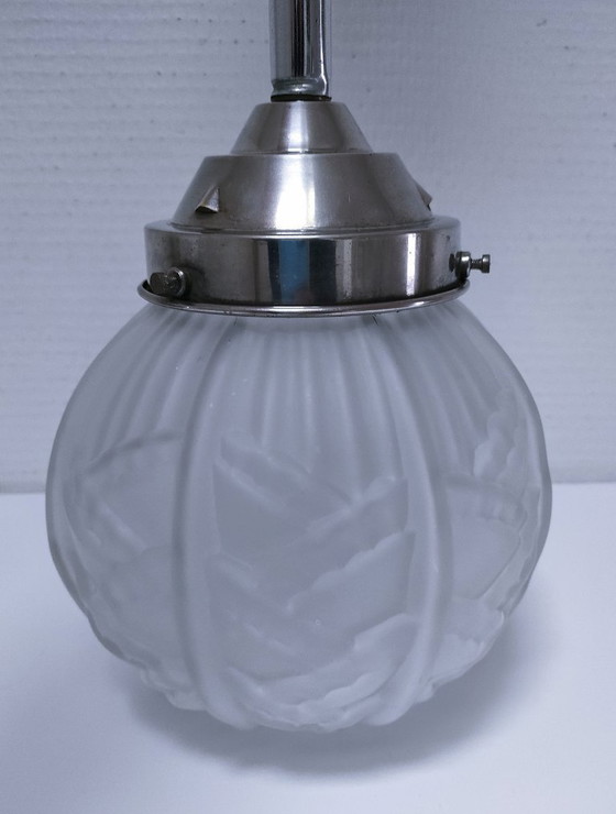 Image 1 of suspension art déco globe verre monture métal chromé