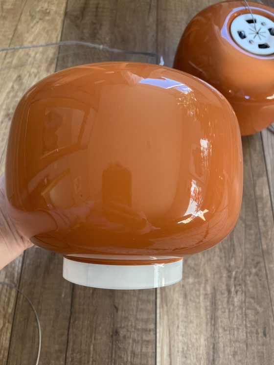 Image 1 of Set van 2 glazen hanglampen