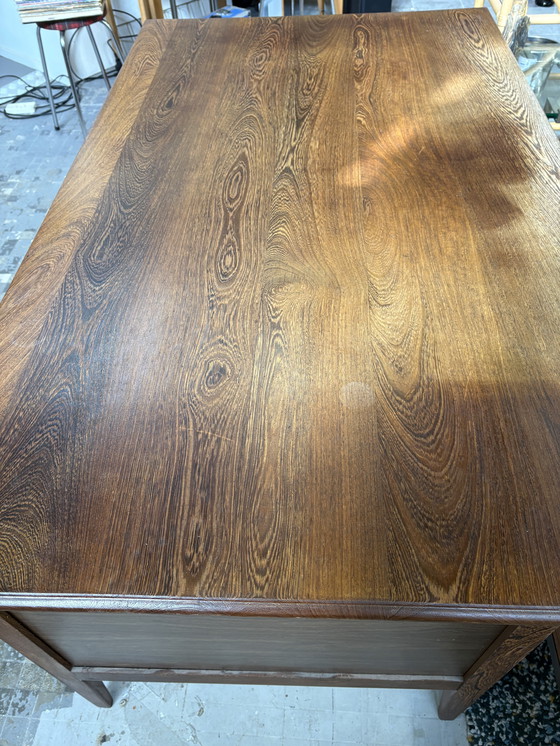 Image 1 of Vintage massief eiken bureau, 6 lades 
