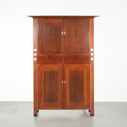 Aparador de diseño Art Déco de Schuitema, perteneciente a la serie Decoforma.
