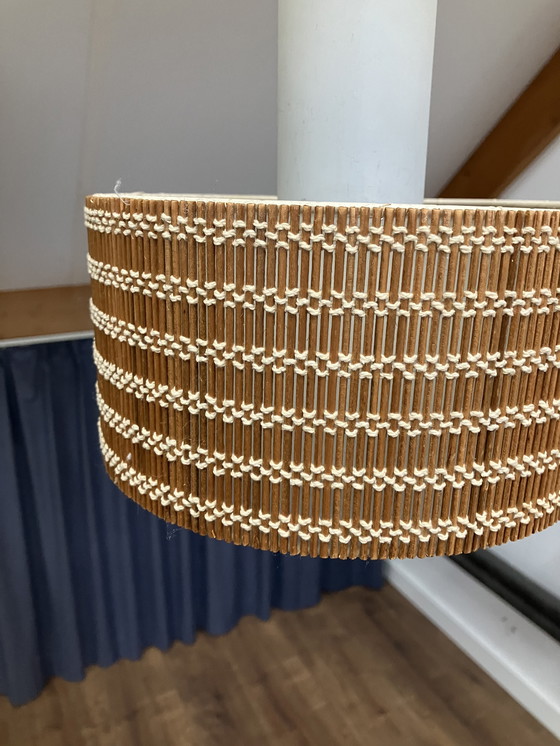 Image 1 of Vintage Scandinavische hanglamp met teak hout en houten kap