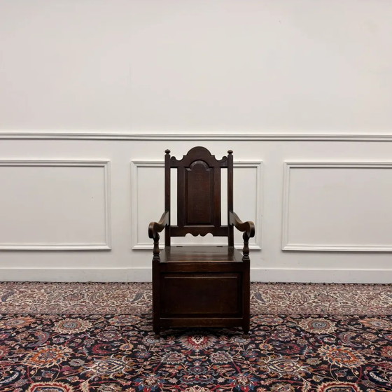 Classic English 17th-century Commode Chair, Armchairs, Wood, Brown, Chesterfield (photo 2 of 8)