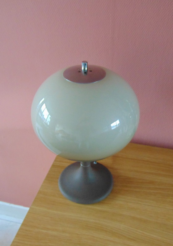 Image 1 of Lampe de table Rohm.