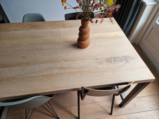 Image 1 of Tavolo da pranzo in rovere con struttura in acciaio - 220x100 cm