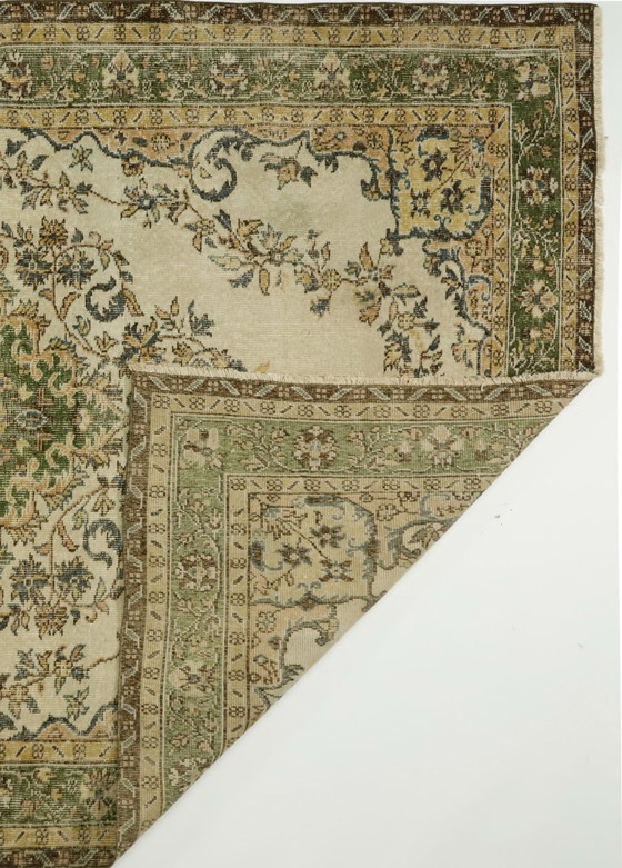 Vintage Turks tapijt 300x186 cm – Groot handgeknoopt wollen tapijt met zacht crèmekleurig en groen (photo 11 of 12)