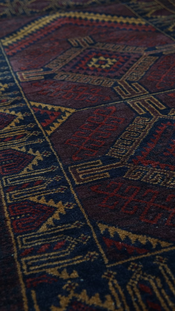 Image 1 of Vloerkleed Met Donkere Tinten 162x86cm