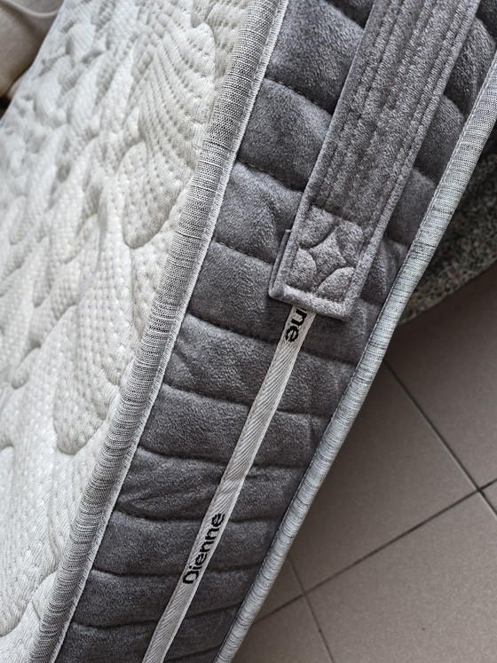 Image 1 of Hochwertiges italienisches Schlafsofa für 2 Personen, DIENNE