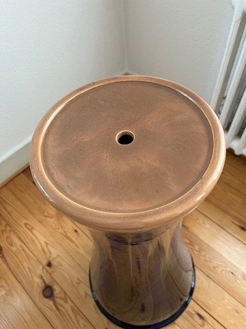 Image 1 of Plant column with pot