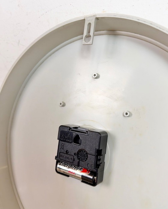 Image 1 of Vintage kantoorwandklok van Elektročas, jaren 90.