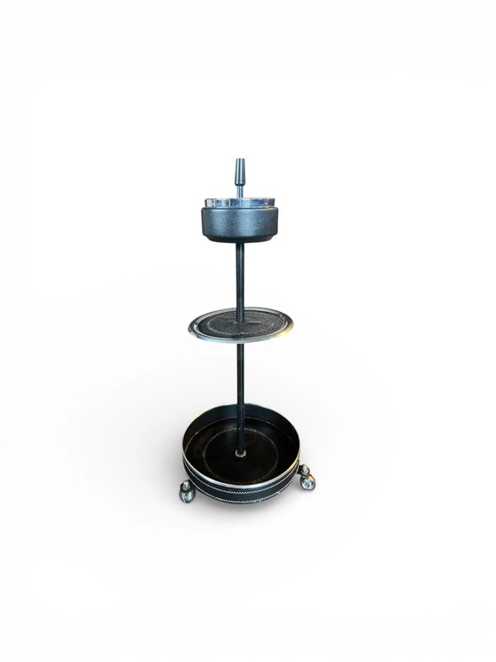 Posacenere da Terra Vintage su Ruote – Supporto per Fumatori in Metallo Nero Mid-Century Space Age, (photo 2 of 9)