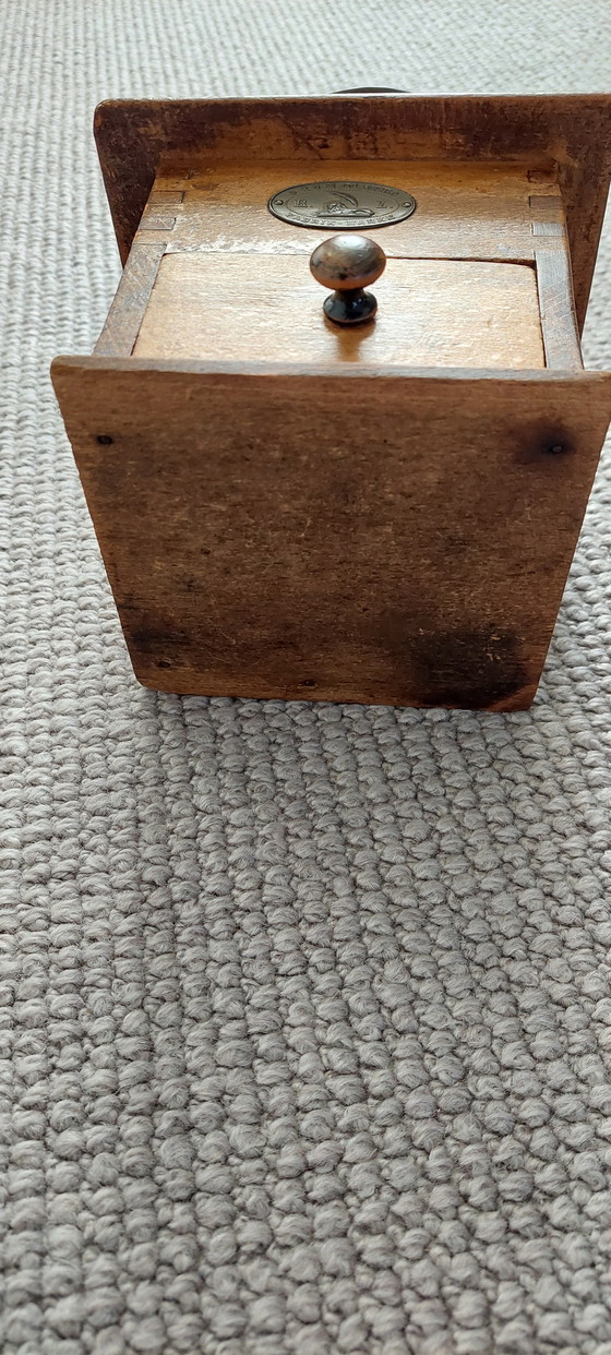 Image 1 of Manual coffee grinder by Robert Zassenhaus