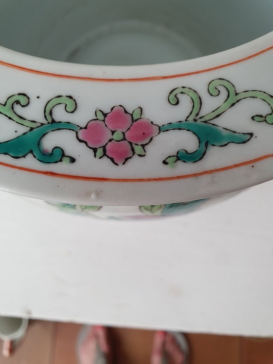 Image 1 of Chinese Flowerpot – Famille Rose (Dragon & Phoenix) – 21x18cm