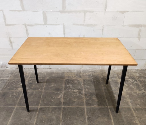 Friso Kramer # Reform table # Ahrend De Cirkel 50s – eettafels, Metal, Wood (photo 2 of 6)
