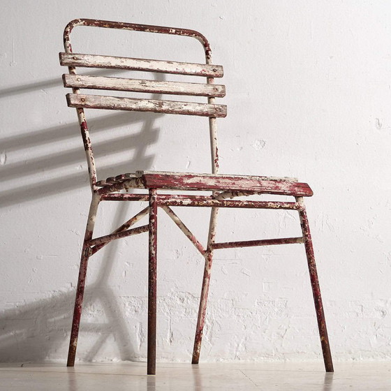 Antique red and white terrace chairs (c.1920). Set of 4 pieces – Garden chairs, Wood, Iron (photo 34 of 40)