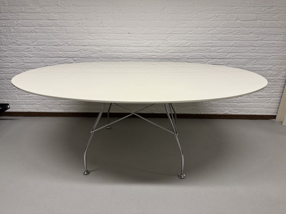 Image 1 of Kartell Glossy Table