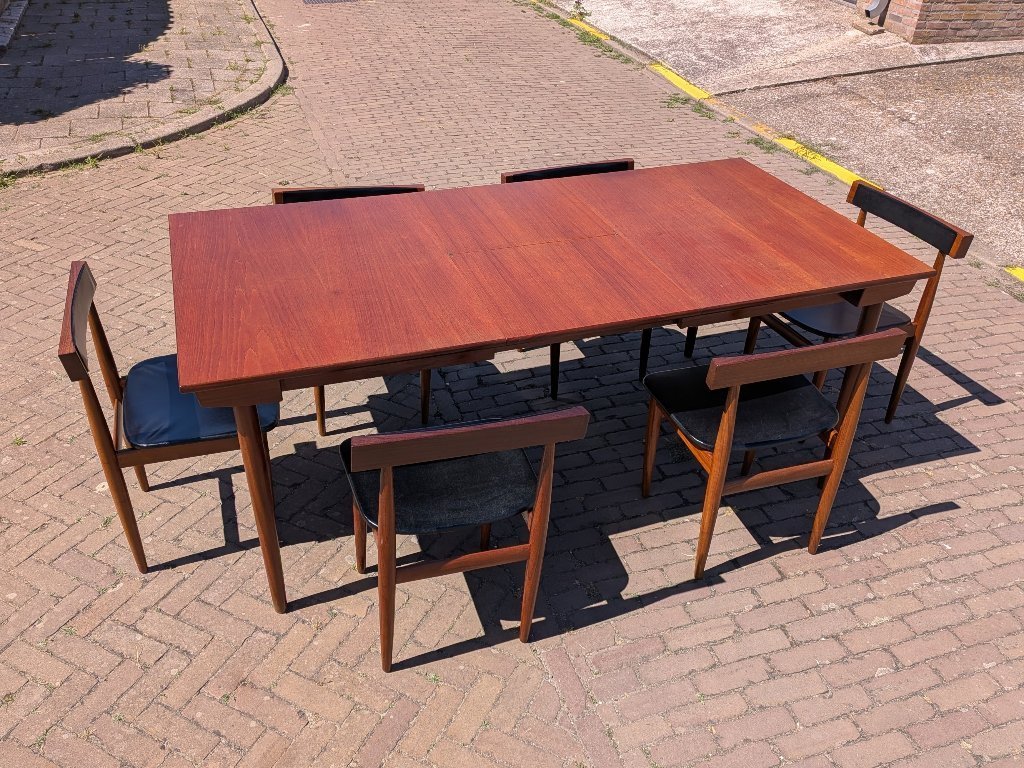 Seltene Esszimmergarnitur „Longette“ im dänischen Design von Hans Olsen für Frem Røjle – 6 Nesting-Stühle